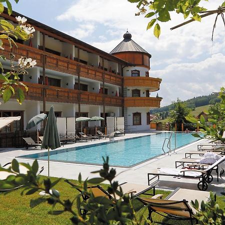 Wellness Hotel Bayerischer Hof Rimbach  Bagian luar foto