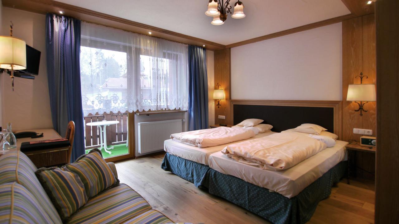Wellness Hotel Bayerischer Hof Rimbach  Bagian luar foto